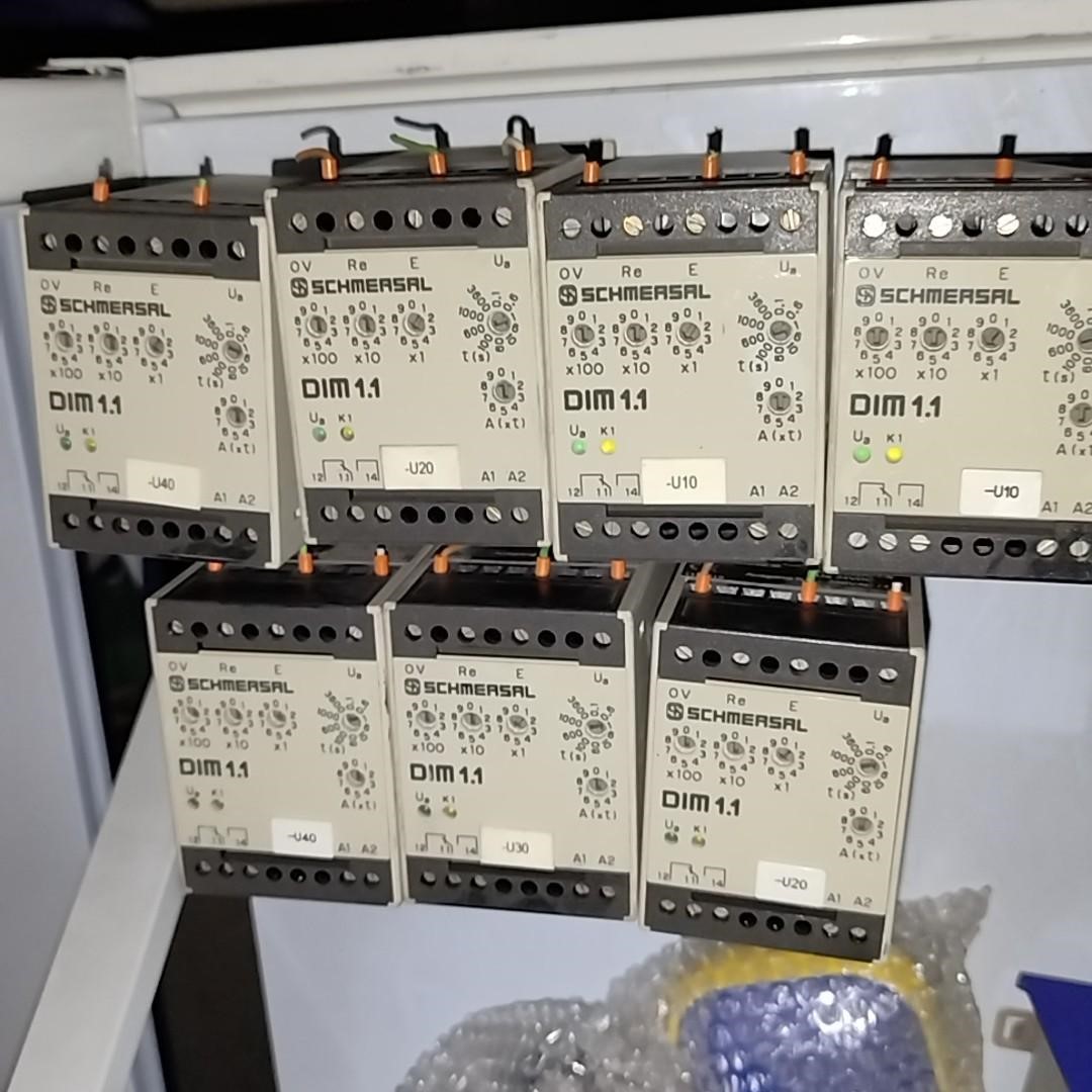 DIM1.1 施迈赛SCHMERSRL 安全继电器 1126