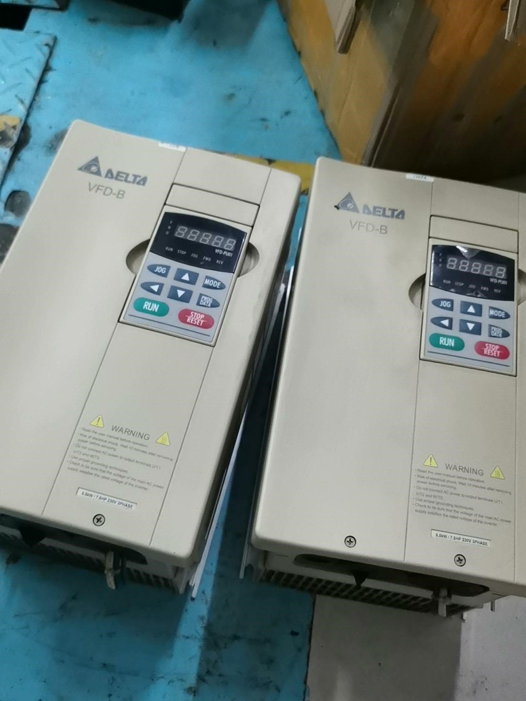 VFD055B23A   5.5KW  220V