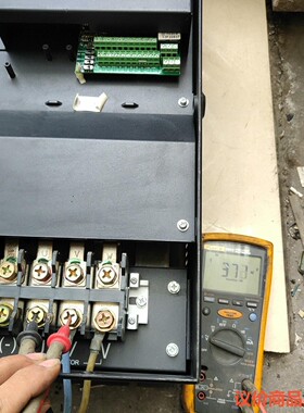 日业变频器重载37kw，CM530-B4T037G/045P