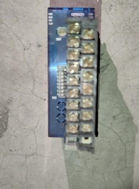 EJ1N-HFUA-NFLK 欧姆龙PLC模块 二手正品 包