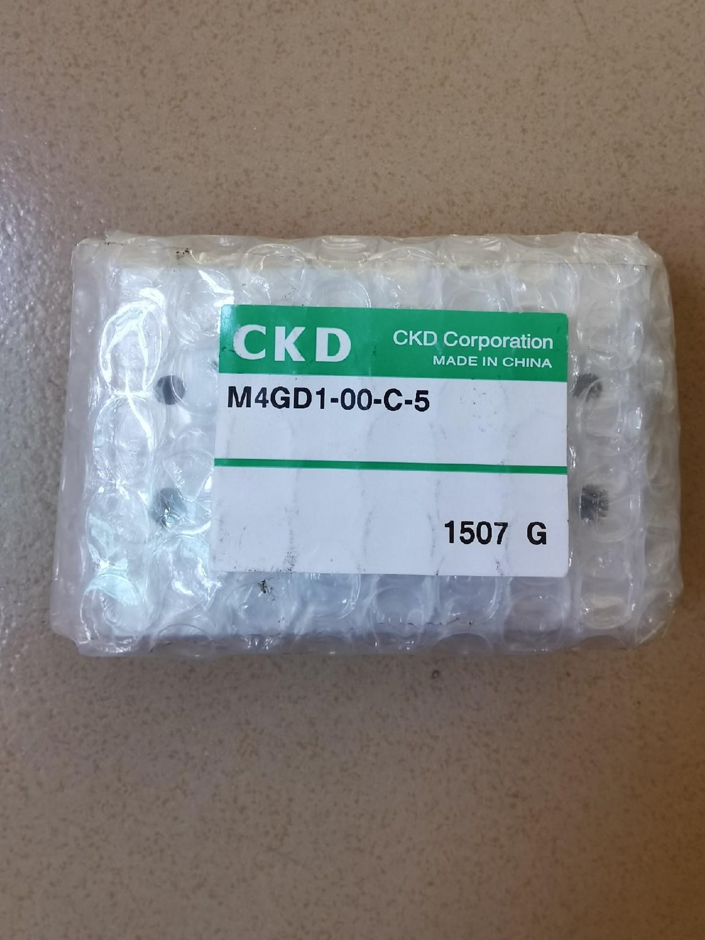 CKD/汇流板M4GD1-00-C-5，保全新原装正品。