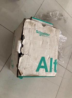 施耐德全新变频器ATV31C018M2