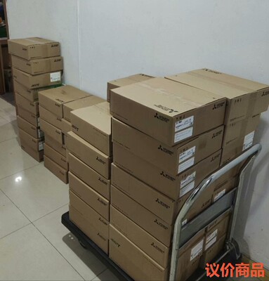 三菱触摸屏 GS2110-WTBD-N，原装全新现货出售！