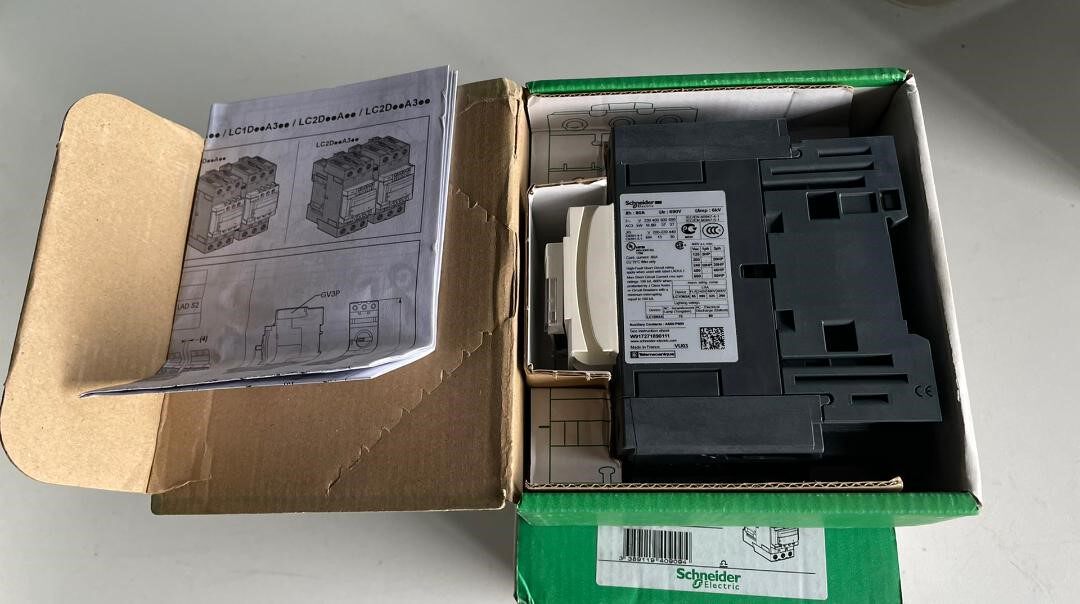 施耐德接触器 LC1D50AM7 LC1D40ABD LC1