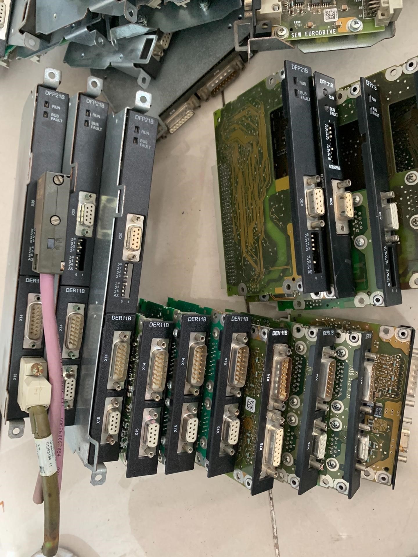 SEW变频器通讯卡DFP21B DER11B成色好 可以充新