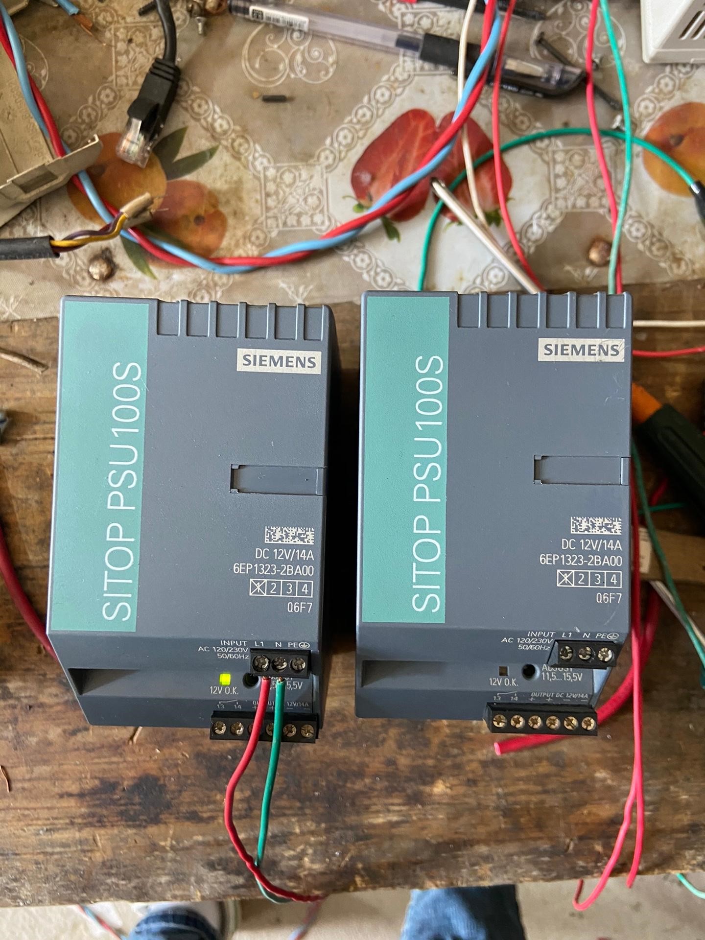 西门子电源6EP1323-2BA00、拆机件功能正常，成色漂