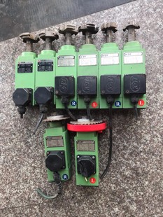 KDT进口高速木工机械电机，成色如图实拍，有一个接线盒压坏，