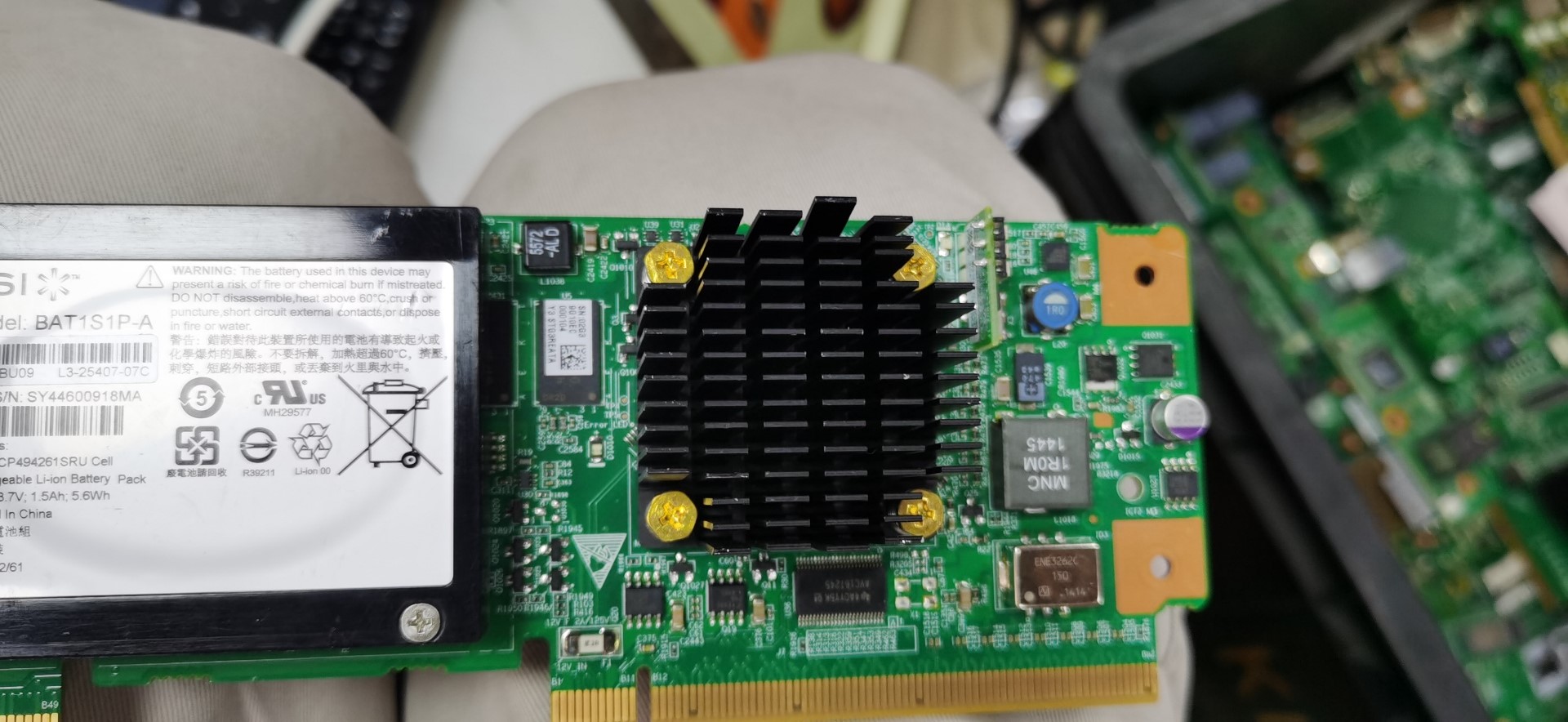 华为stg3reat陈列卡，实物图，不包邮顺丰到付！