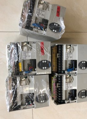 施耐德驱动器6KW 型号是LXM05AD57N4有5个都没有