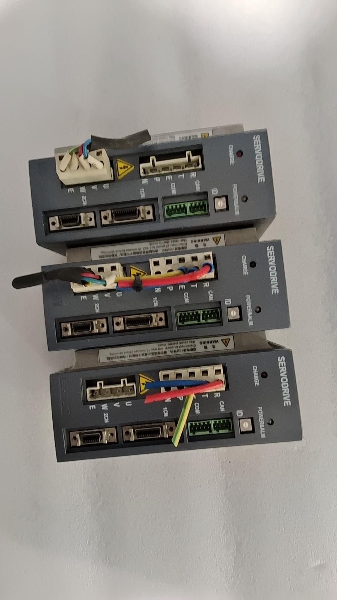 埃斯顿  EDC-08APE-H 伺服驱动器拆机实拍图功能完