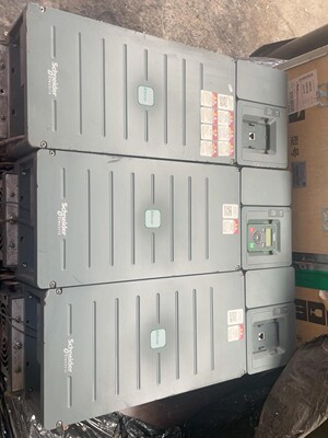 施耐德变频器45kw施耐德ATV610D45N4拆机还有一台