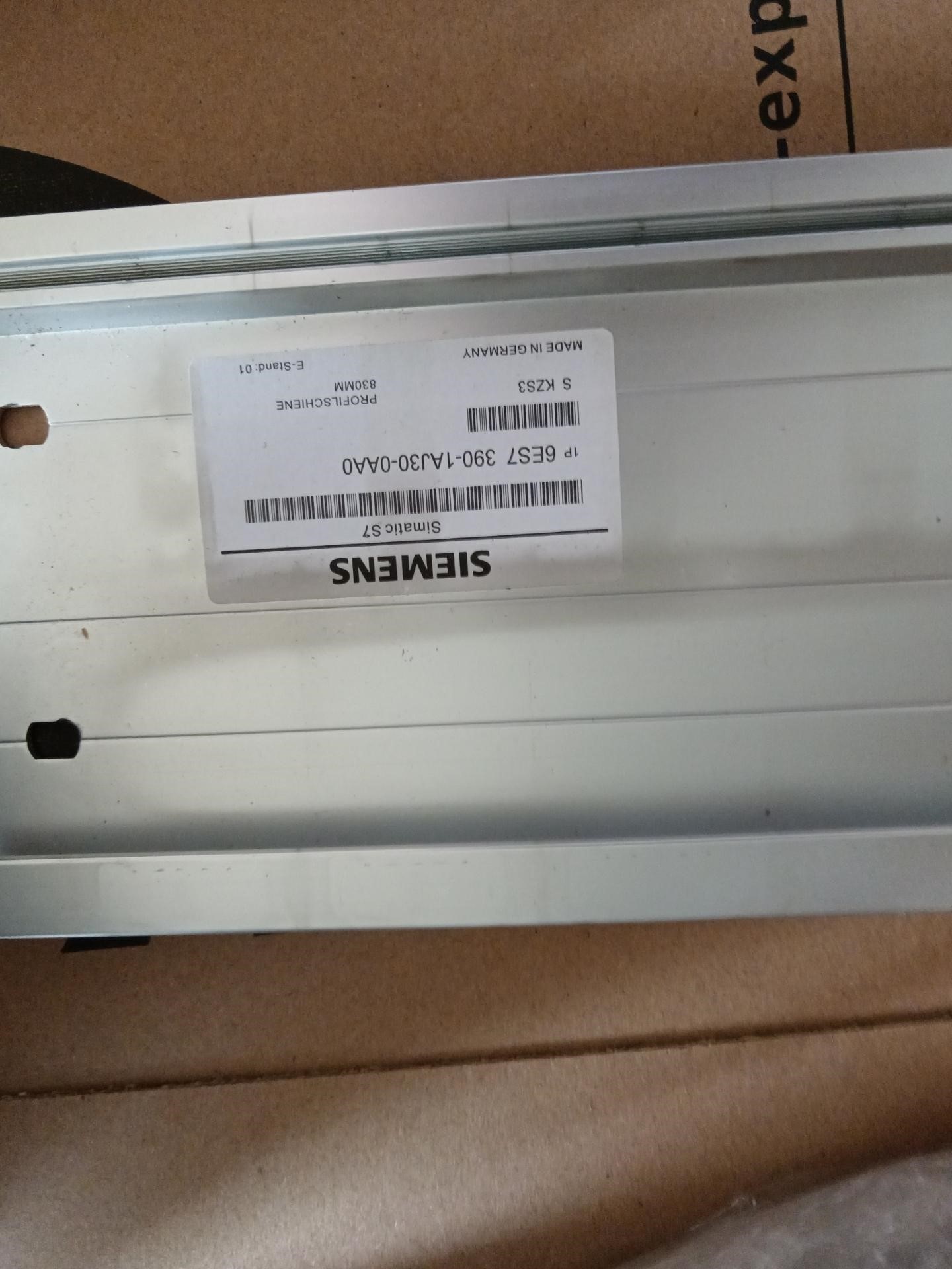 西门子底座6ES7390-1AJ30-0AA0二手拆机，成色