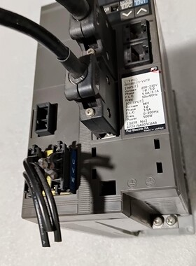 二手拆机富士伺服1000W驱动器，型号：RYC102C3-V