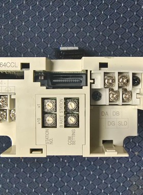 三菱FX3U-64CCL，实物拍摄，成色如图，功能正常，少盖