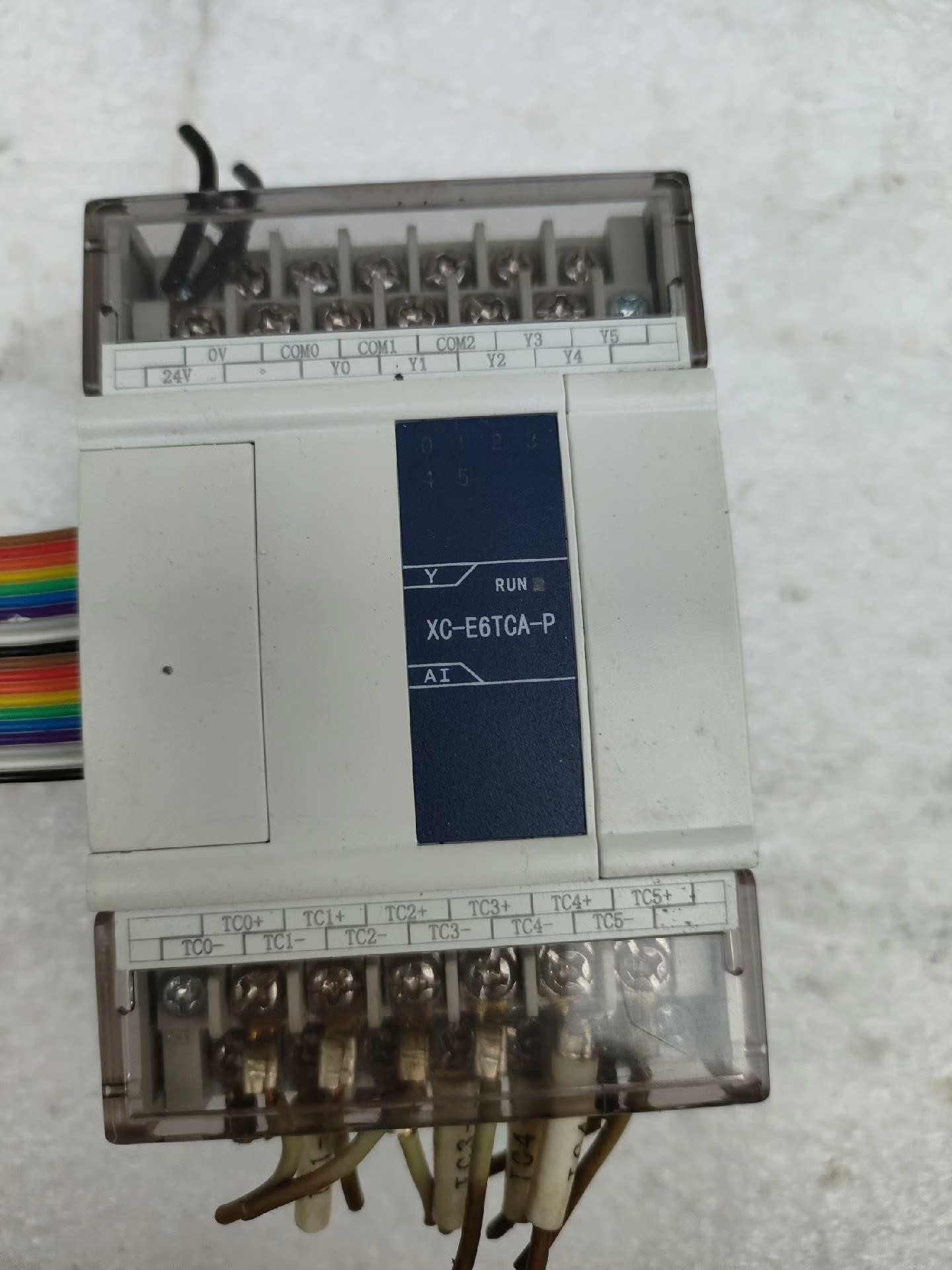 信捷扩展XC-E6TCA-P有一台，实拍图，功能包好，成色新