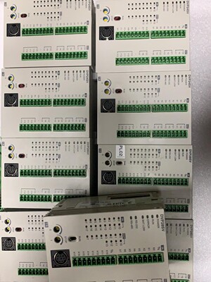 台达pLC DVP24SV11T2  配接线端子实拍包好。私