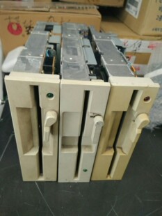 5寸大软驱 成色见图，松下JU-475-5 CHINON F