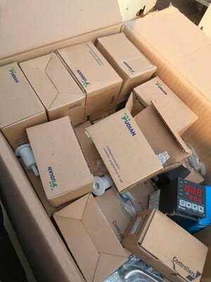 电子配件，温度控制器，udian品牌和transmit。仪器