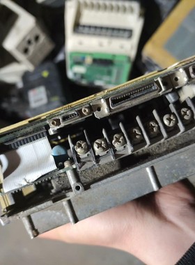 松下伺服驱动器MSD043A1XX实物图，低价出售，好坏不包