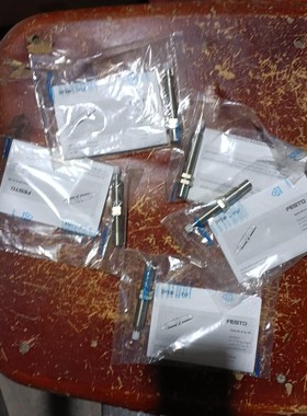 费斯托缓冲器，DYSW-8-14-Y1F，还有2个，单价30