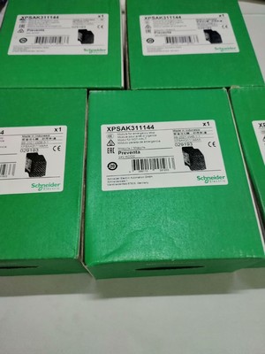施耐德安全继电器xpsak311144 xps-ak3111