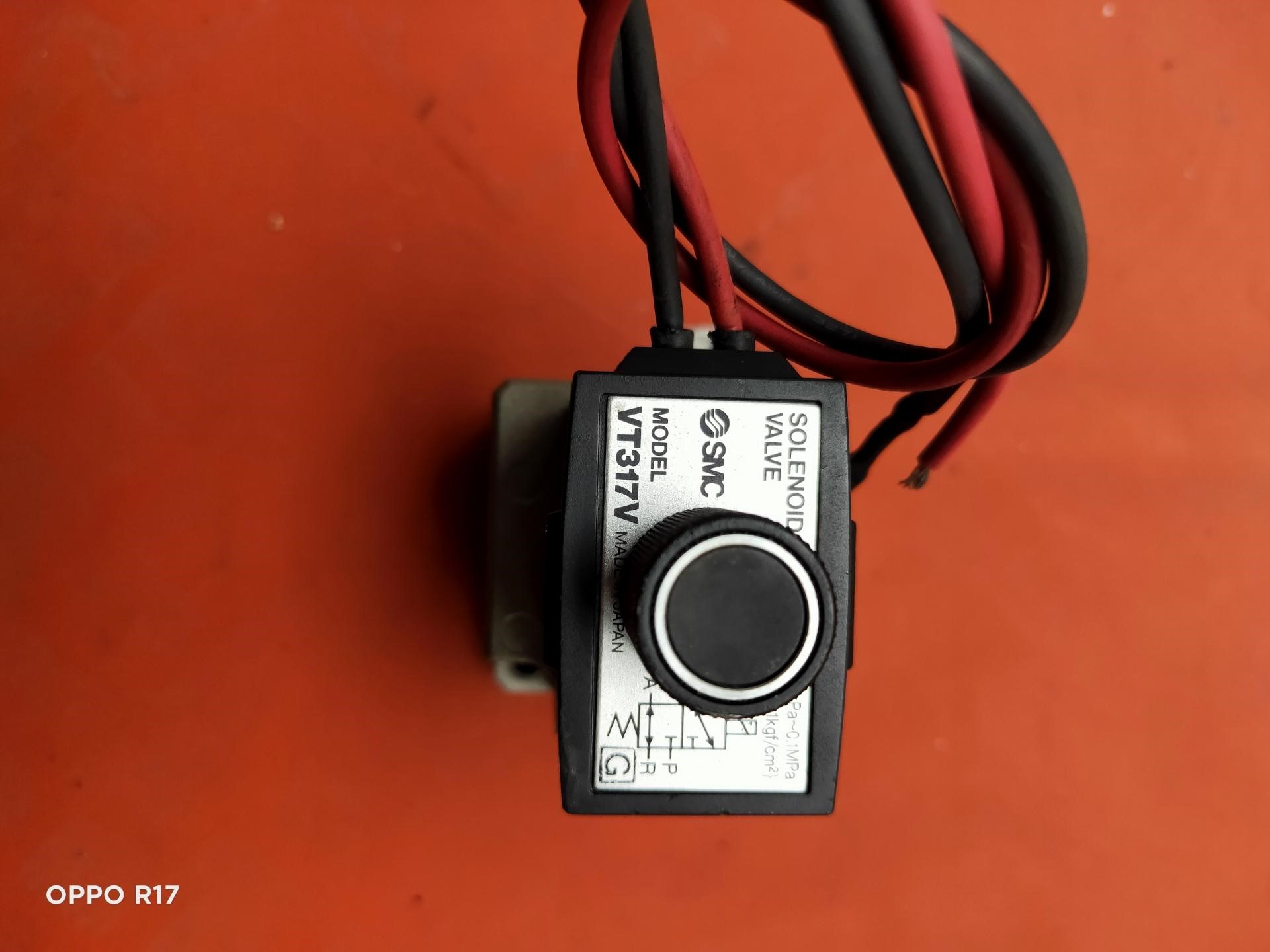 拆机，SMC  VT317V真空阀DC24V  需要的联系