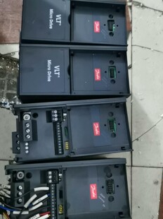 丹佛斯变频器132F0022 2.2KW 380V