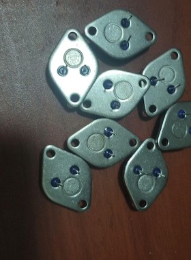 出全新厚板三极管3DD951共8只。5元一只。1500V3H