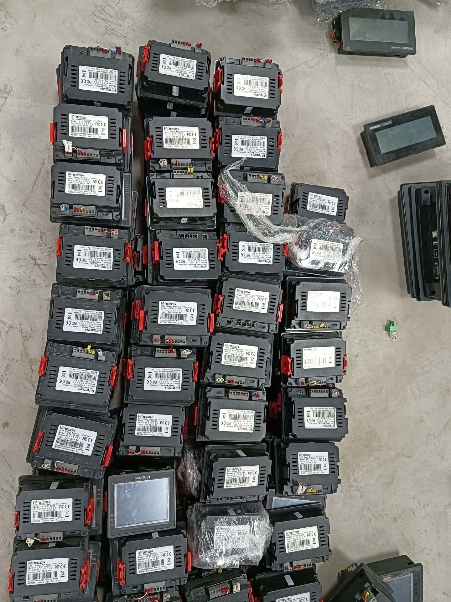 LEVI2035T 维控触摸屏，成色漂亮，功能包好，普通快递