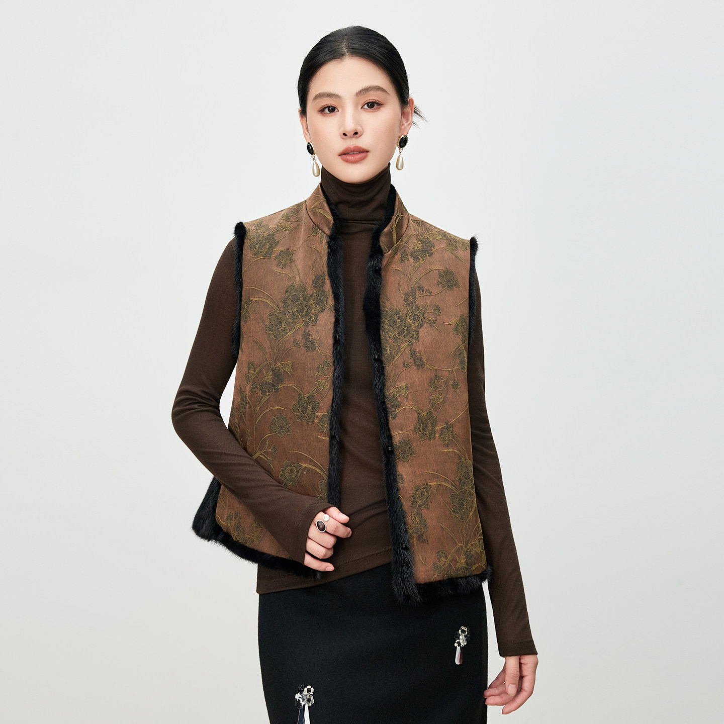 水貂毛马甲皮草背心两面穿国风时尚2025冬季新款拼貂女外套年轻款,男装,皮草,淘宝优惠券,粉丝福利购,淘宝优惠卷