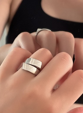 其他女合金欧美时髦简约曲线戒指