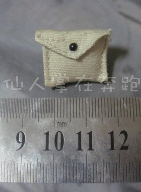 1 6兵人 威龙70435 美军  急救包 淡米黄色 有挂钩 现货