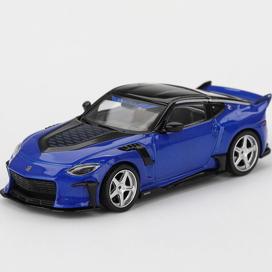 MINIGT164Nissan汽车模型