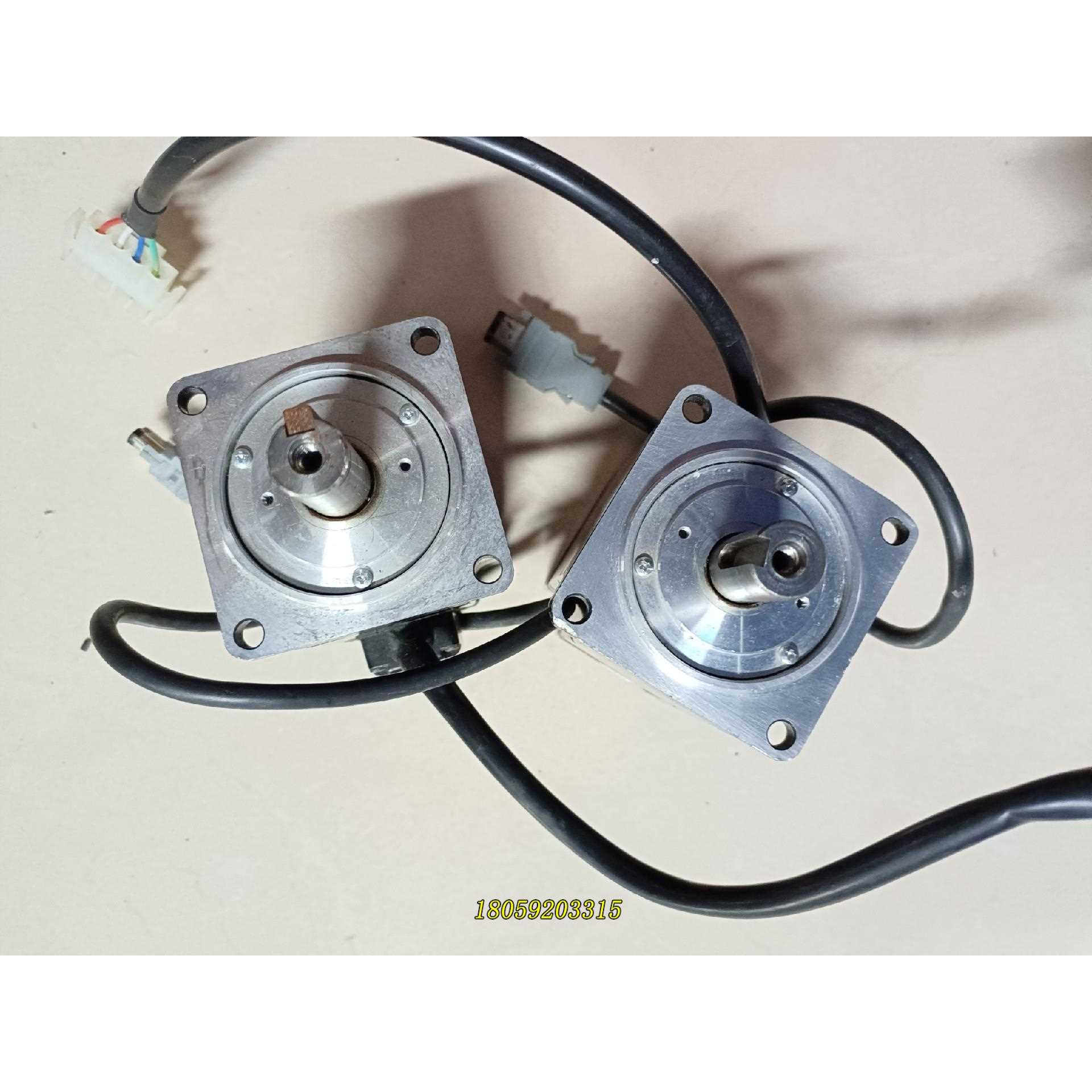 安川 SGMJV-04A3E6S/SGMJV-04A3A6C议价