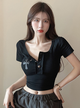 美式复古潮牌设计感短袖T恤女夏季修身纯欲辣妹方领短款露脐上衣