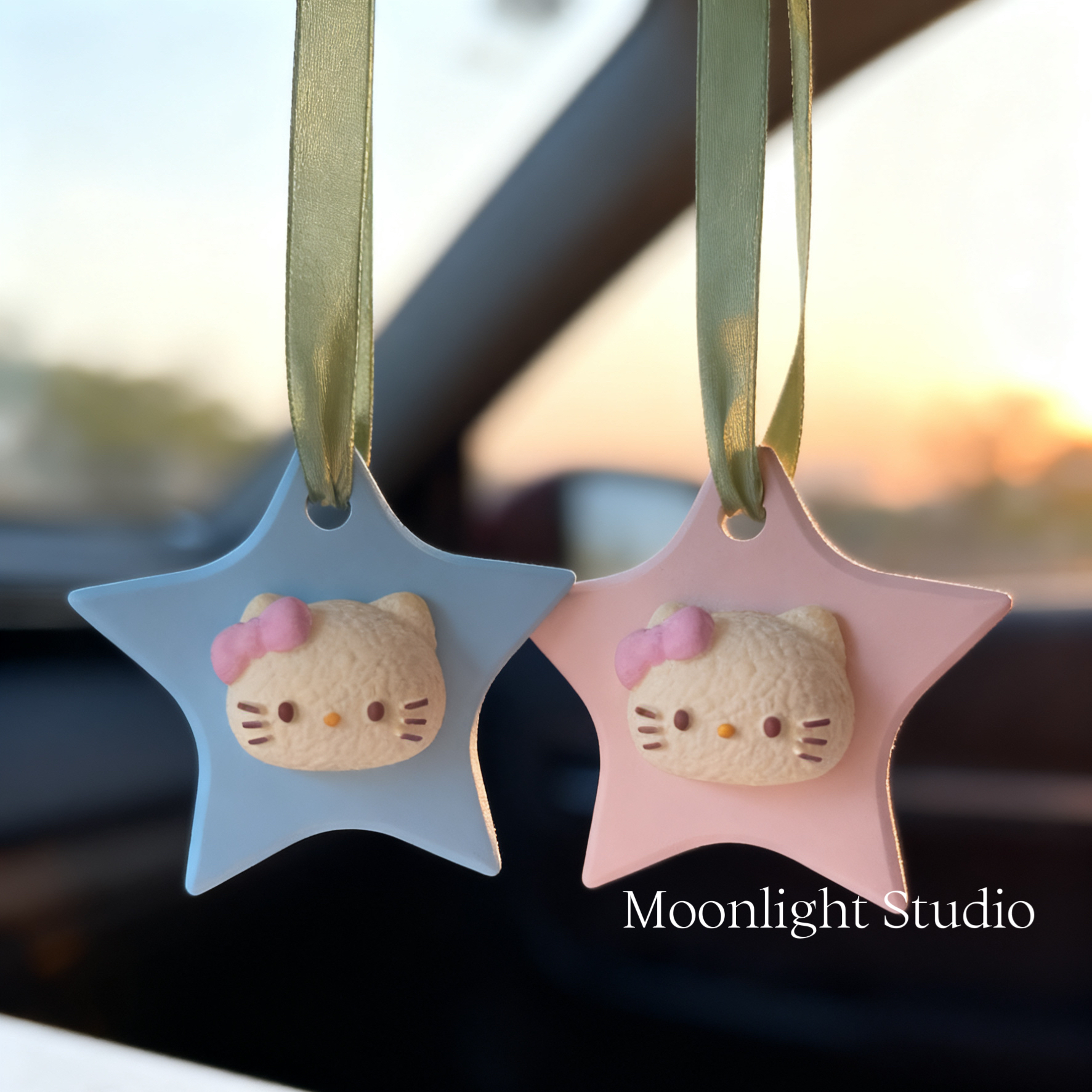 Moonlight手作HelloKitty装饰挂牌扩香石可爱卡通后视镜挂件