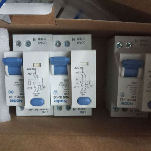 上海良信电器供应断路器NDB1C-32/1N C 6A NDB3-50J6 7/2MLY7B0