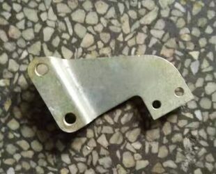 750边三轮摩托车配件-高压包支架