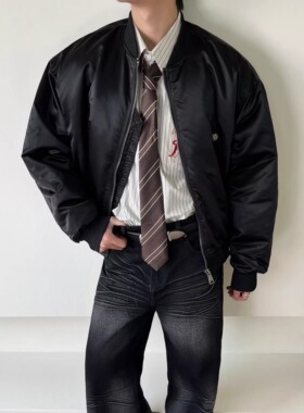 SWAG美式复古亮面粉内胆bomber廓形MA-1飞行员夹克棒球服加厚外套