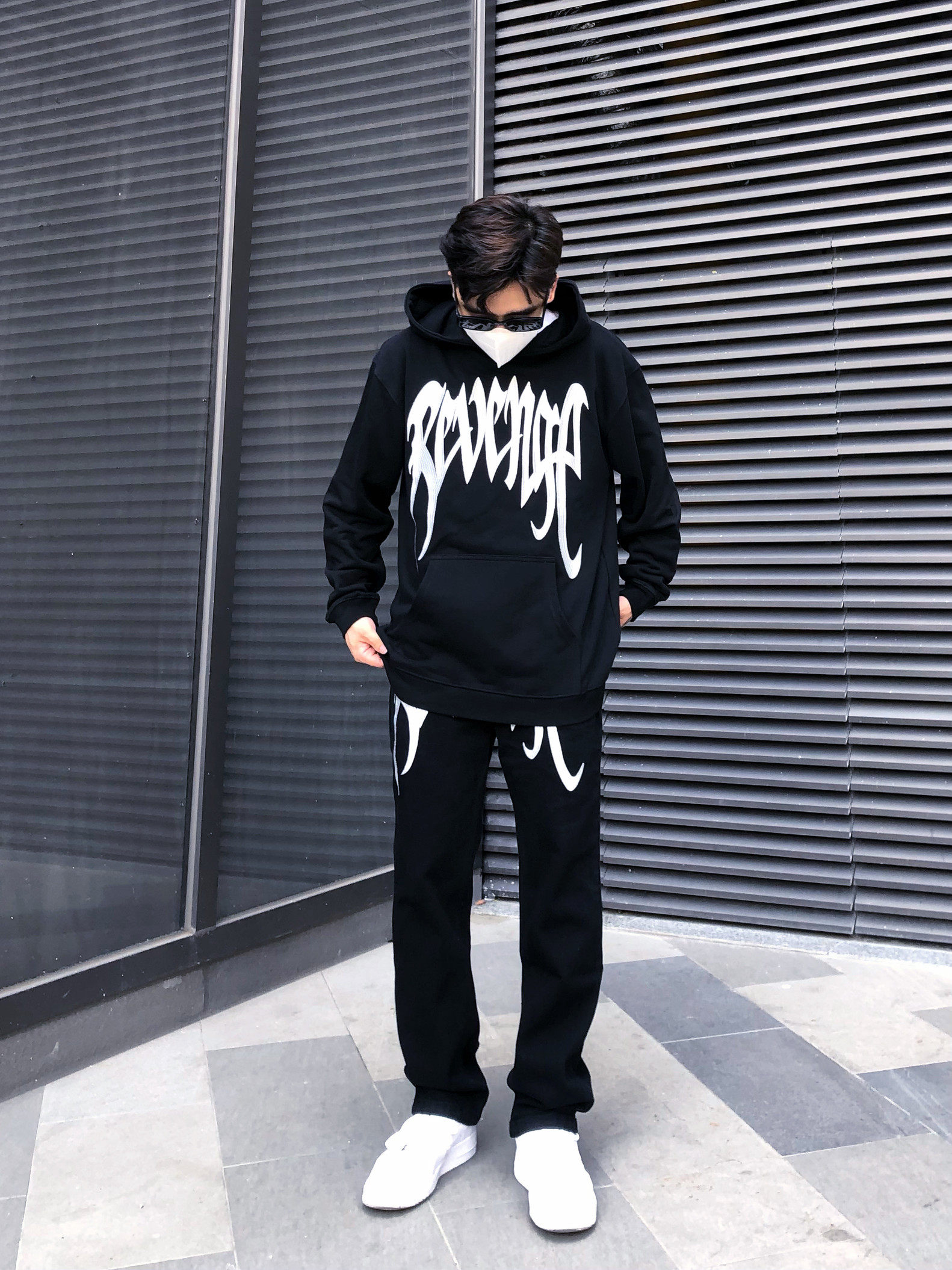 revenge嘻哈刺绣情侣连帽卫衣