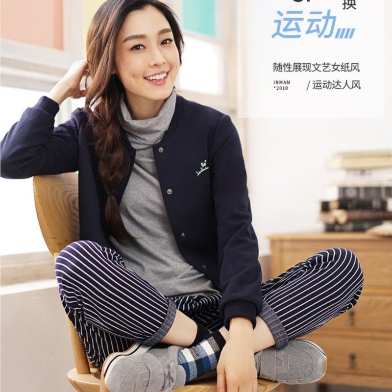 秋装特价清仓2019茵蔓新款立领抖音棒球服女短款百搭外套修身夹克