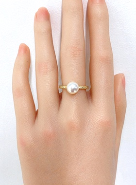 10-11mm白色简约款施家珍珠贝珠戒指JZB101
