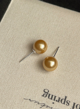 8-9mm金色珍珠耳钉ESA605