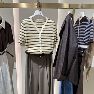 2026年春夏新款 法式 撞色条纹小V领针织开衫 1H2631111S 女士时尚