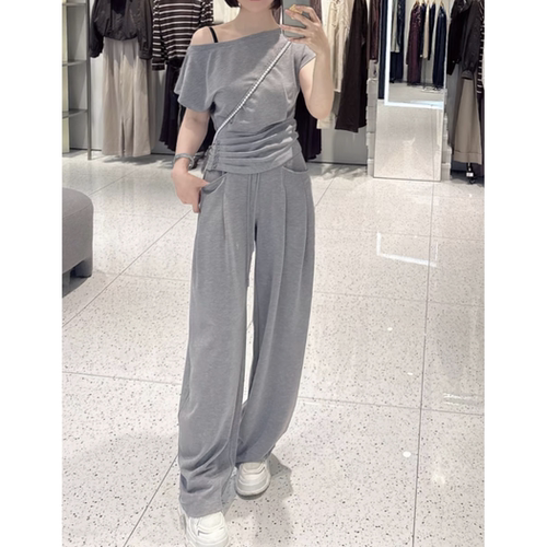 2026夏新款款时尚减龄显瘦斜肩短袖上衣阔腿裤运动套装女602188