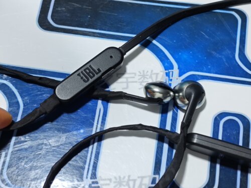 二手正品JBL TUNE205BT重低音挂脖高音质蓝牙耳机
