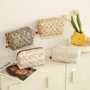 韩国ins碎花绗缝化妆包大容量棉布收纳洗包笔袋格子绣花女包包