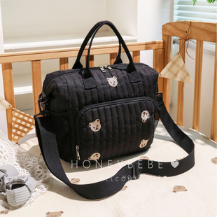 韩国ins妈咪包便携式 单肩包带娃母婴外出手提轻便斜跨冰包