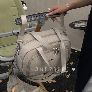 韩国ins轻便外出旅游可挂车妈咪包手提奶瓶包多功能收纳母婴包