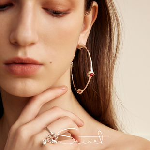 MONSECRET环绕铃铛开口耳圈小众设计耳环镀白金轻奢时尚 C型耳饰